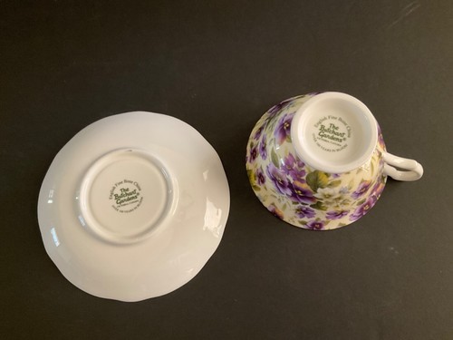 The Butchart Gardens Pansy Fine Bone China Tea Cup & Saucer - Canada - Picture 5 of 7