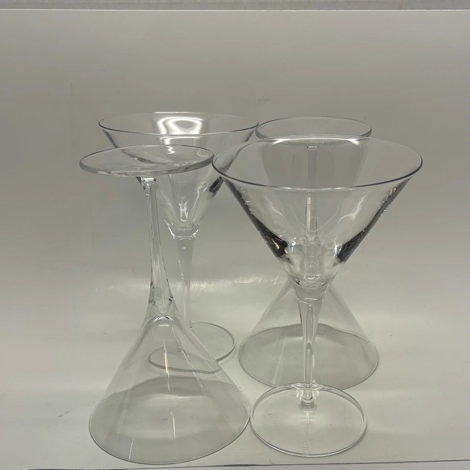 Luigi Bormioli Martini Glasses Set of 4 Clear Signed 7.75”h - Image 3 of 4