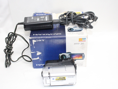 Sony Handycam DCR-SR45 Digital HDD Video Camera Recorder w/Charger