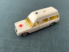 Siku V Serie V306 Mercedes Krankenwagen
