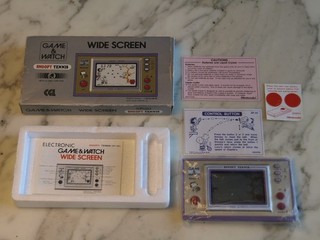 1982 BOXED COMPLETE Nintendo SNOOPY TENNIS Game & Watch ELECTRONIC Handheld CGL