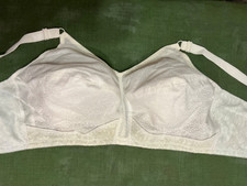 Playtex 18 Hour Wirefree Bra - Style  4924 - Size 48DD - Fast Shipping