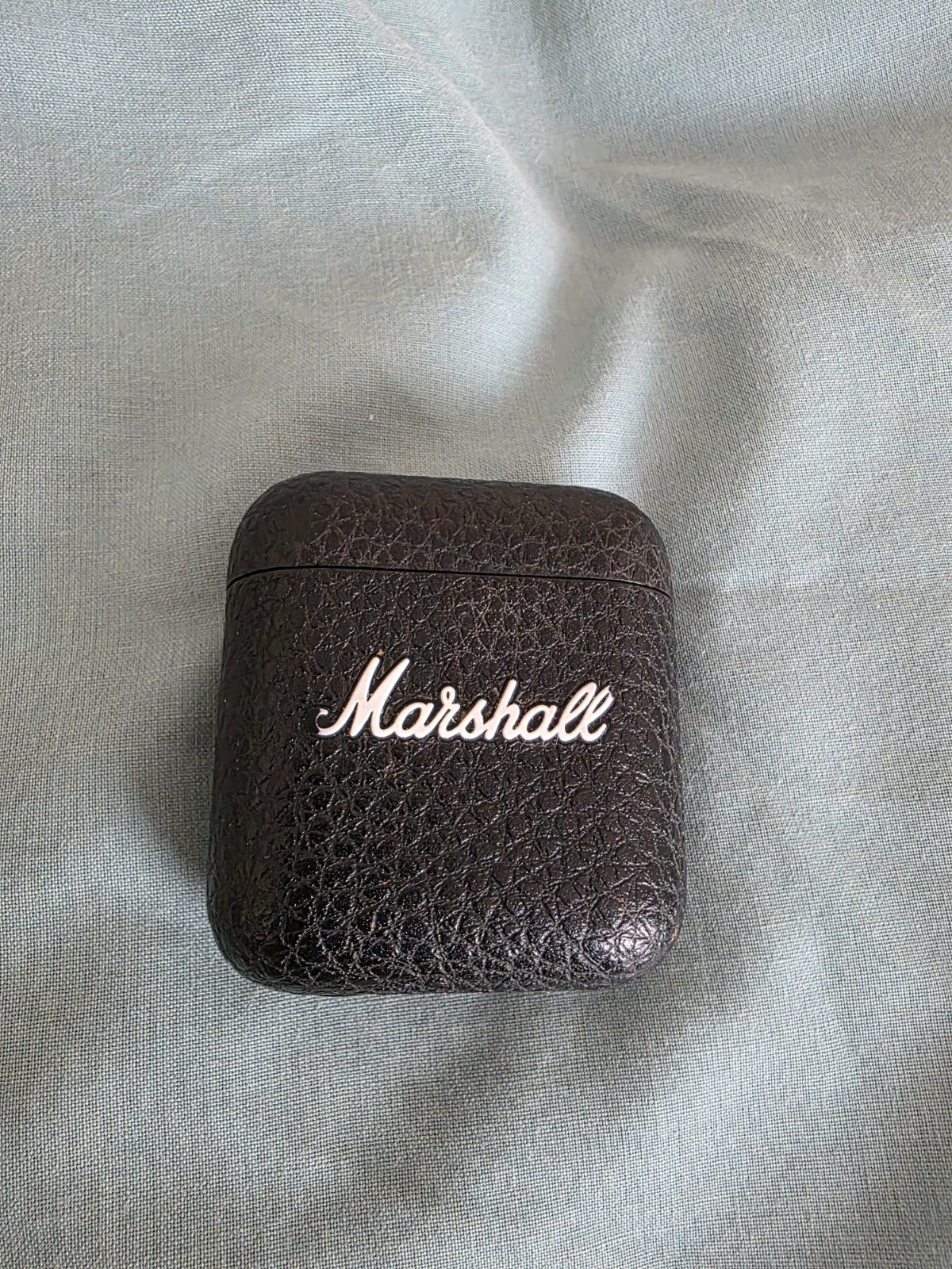 Marshall Minor IV Charging Case ONLY!!! (633)