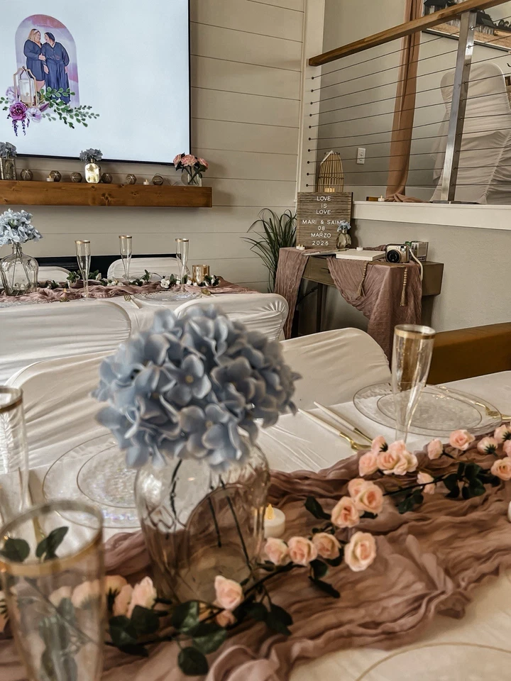 Paquete de decoración cortinas de arco, flores, corredores, velas y luces - boda pequeña $99 Foto 3 de 4