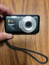 Kodak EasyShare V1003 10.0MP Black Digital Camera Only No battery