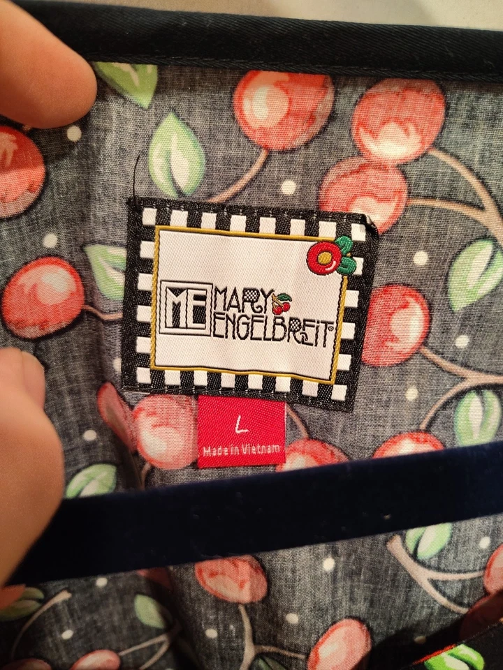 Blusa Médica Mary Englebreit Para Mujer Estampado de Cereza Talla L Enfermera Foto 2 de 4