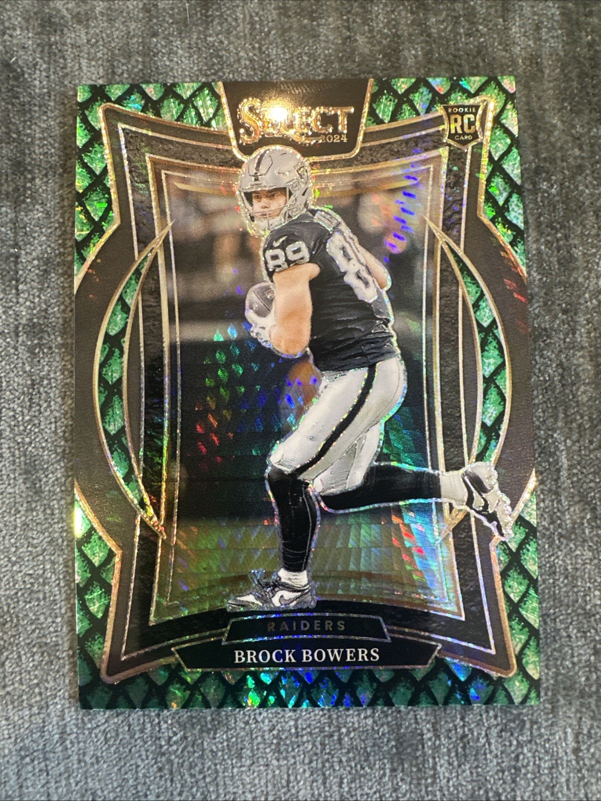 🐉🐲 Brock Bowers 2024 Select Football Concourse Dragon Scale /81 Rookie RC-A