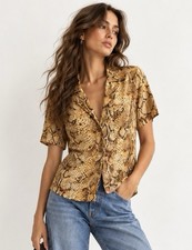 Reformation Vintage Snake Print Short Sleeve Button Blouse Top XS Made in USA