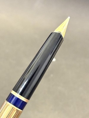 Pelikan 60 Rolled Gold Piston Model Fountain pen - D Nib