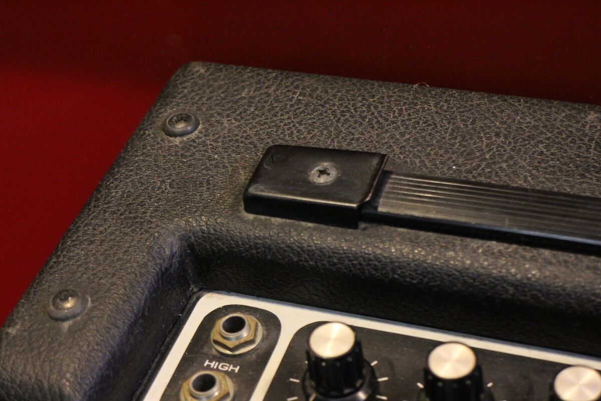 Vintage Ace tone Mini 8 Solid State Amp Made in Japan Vintage Ace tone Mini 8 Solid State Amp Made in Japan
