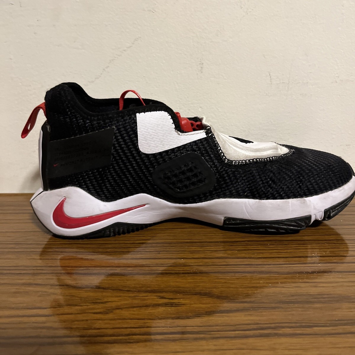 Nike Lebron Soldier XIV Basketball Shoes Size 6.5 mens CN8689-002 Amazon.com | Nike Mens Lebron Soldier XIV CK6024 002 - Size  main image 2