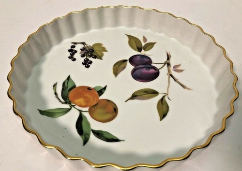 Evesham 9" Quiche Bowl Plate Gold ROYAL WORCESTER Assorted Fruit - Picture 2 of 9