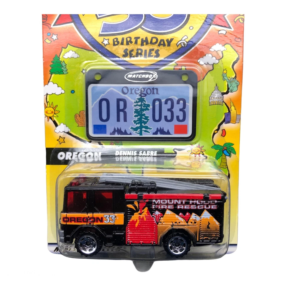 Matchbox Across America Oregon Dennis Sabre Fire Rescue Truck Die Cast 1/96 #033 - Image 2 of 3
