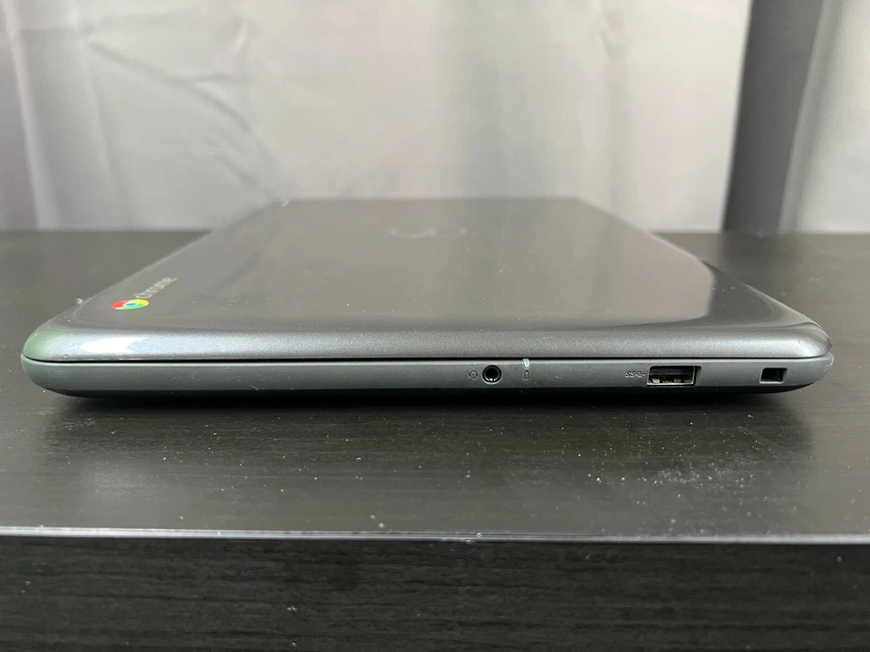 Dell Chromebook 3380 (13.3", Intel 1.60GHz, 4GB, 16GB, ChromeOS) com carregador - Imagem 4 de 4