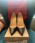 Christian Louboutin Apostrophy Pump 100 Pointed Red Sole Pumps. Size 37. Black. — photo 4