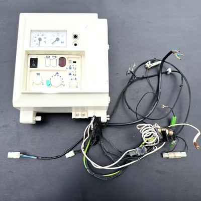 Buderus Logamax U124-20 Steuereinheit Steuergerät Steuerung mit Thermomanometer