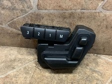 Mercedes-Benz GL X166 2013 Rechts Schalter el. Sitzverstellung A1669054000 Mercedes-Benz GL X166 2013 Rechts Schalter el. Sitzverstellung A1669054000