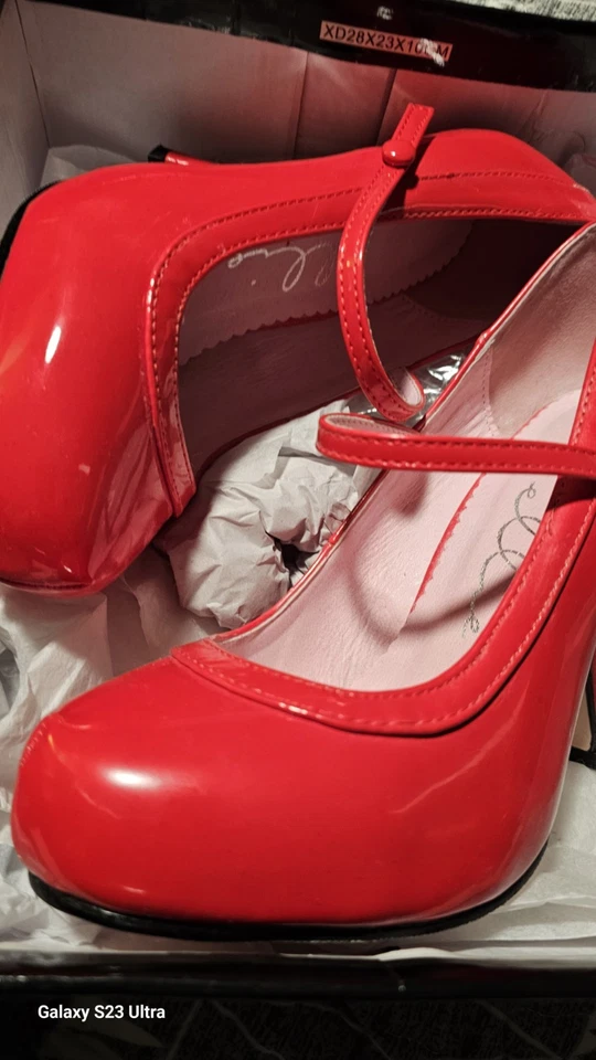 Zapatos de salón sexy pinup Mary Jane con tiras Foto 2 de 4