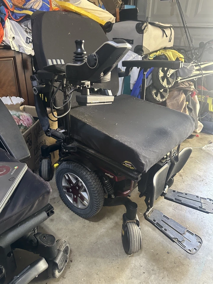 "Silla de ruedas eléctrica Quantum Q6 Edge HD con asiento de 28"" inclinable eléctrico, reclinable, pierna" Foto 2 de 4