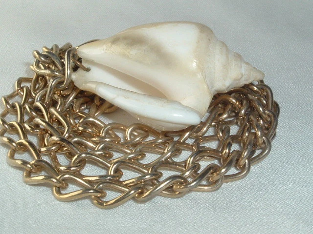 CADENA COLLAR COLGANTE CONCHA HOMBRE VINTAGE Foto 4 de 4