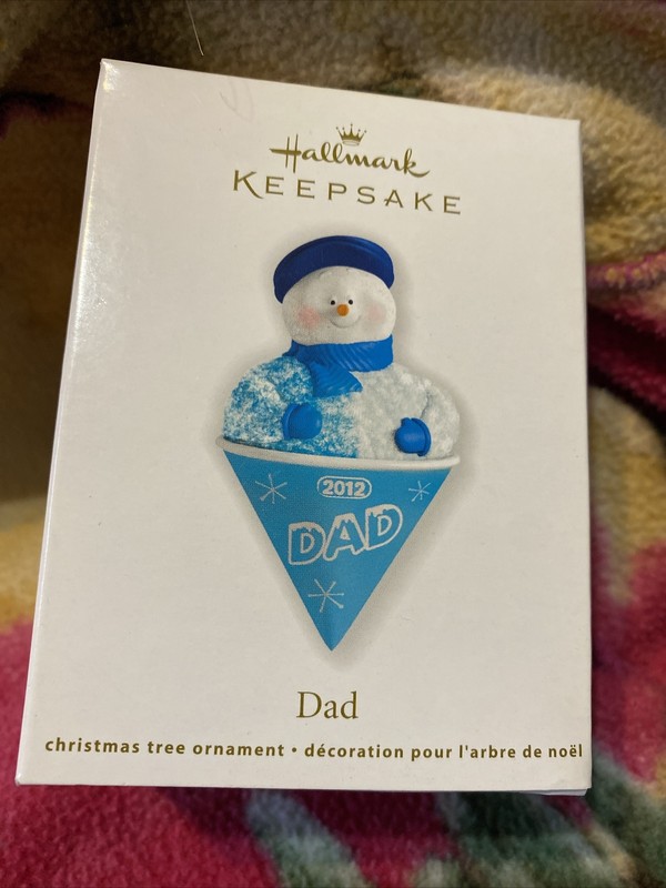 Hallmark Keepsake Ornament Cool Dad Snowcone NIB