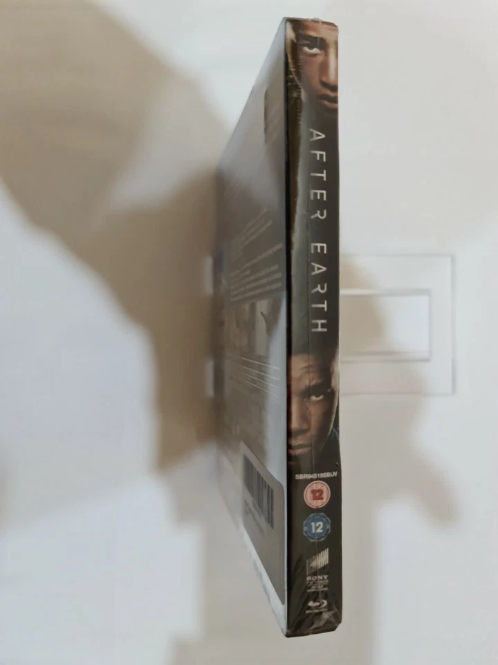 AFTER    EARTH     BLU-RAY    STEELBOOK  BRAND   NEW,   DISPATCH    SAME    DAY  - Image 4 of 4