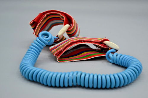 Vintage Tommee Tippee Playskool Hand Holder Toddler Wrist Safety Leash - Picture 3 of 3