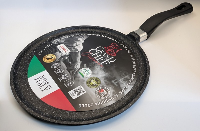 Roco Guss Grand Chef Flat Crepe Pan 24cm/10in. Made in Italy