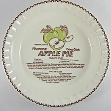 VTG 1983 Royal China Country Harvest Ceramic Microwave Apple Pie Dish w/Recipe