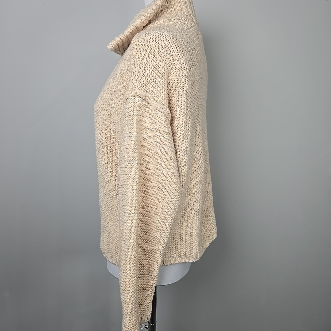 Universal Thread Zip Front Pullover Sweater Women… - image 4