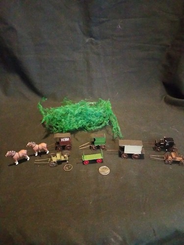 Varios De Colección. Vagones y caballos en miniatura, varios Ver más abajo para detalles - Imagen 1 de 9