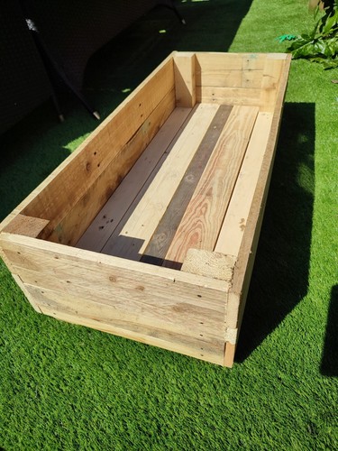 Large Handmade* Wooden Garden Planter Veg Bed Plant Pot Flower Reclaimed Wood - Picture 5 of 6