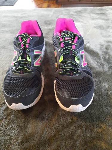 NEW BALANCE 750 V2 XLT Footbed Athletic Shoes W750BG2 Sz 9.5 Womens Black/Pink - Picture 2 of 7
