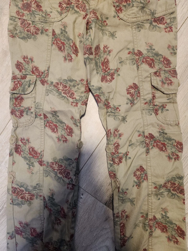 Arizona Jean Co Pantalones/Capris Carga Floral Caqui Niñas Talla 10 Cintura Ajustable Foto 2 de 4
