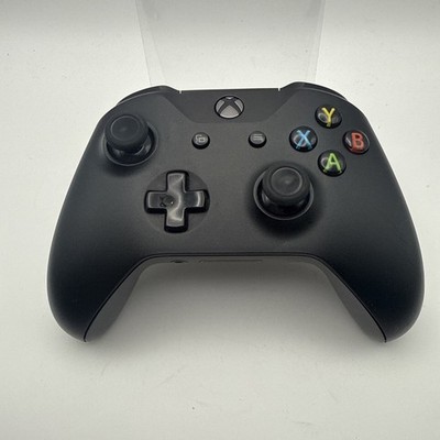Microsoft Xbox One Wireless Video Game Controller - Black Model 1708 - Tested