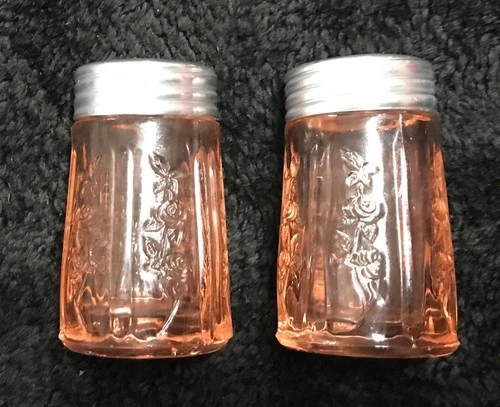 Vintage Federal Sharon/Cabbage Rose Pink 2.5 inch Salt & Pepper Shakers Nice