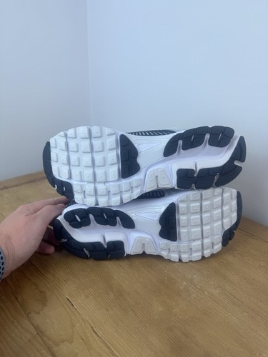 Nike Zoom Vomero 5 Sneaker schwarz/weiß Größe UK 10 FB9149-101 neu mit Karton UVP 155£ selten - Bild 9 von 12