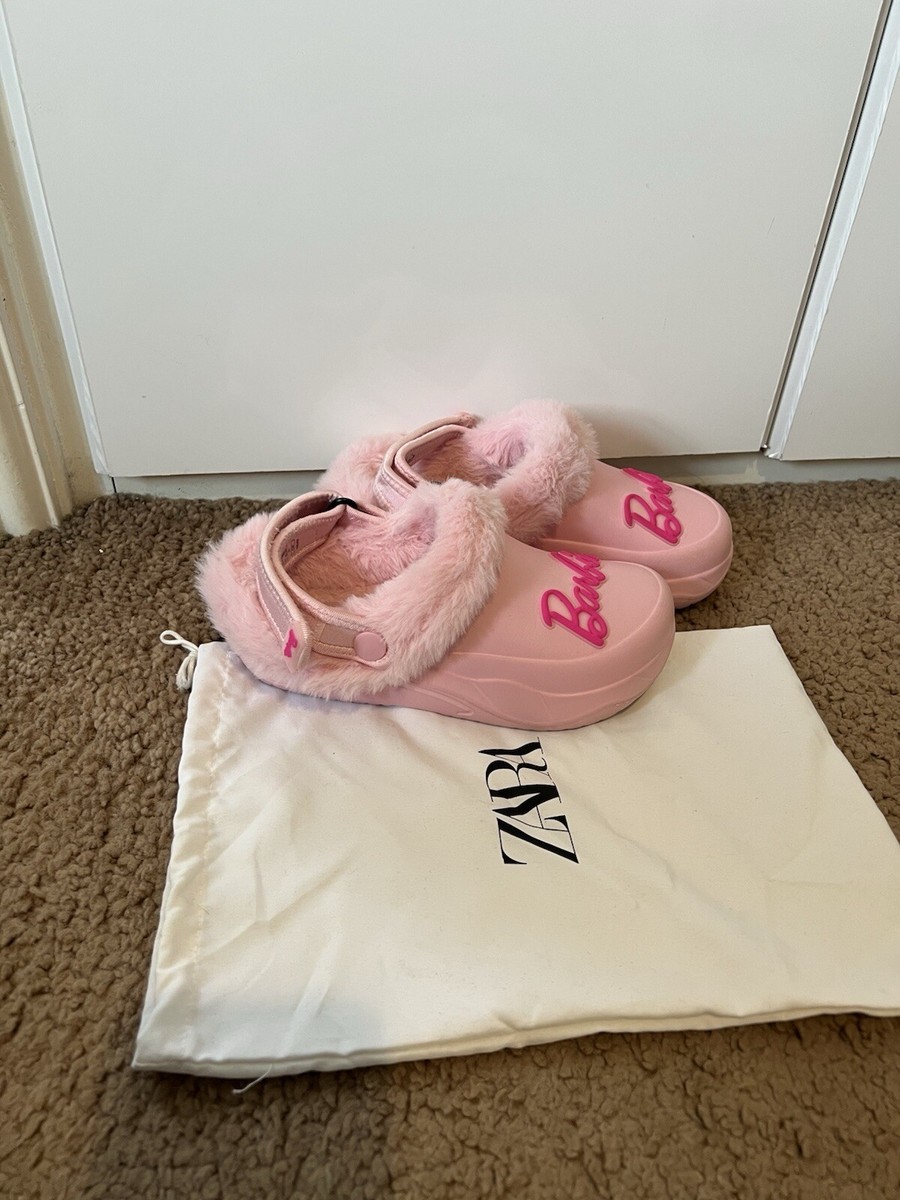Zara Fur Lined Pink Crocs x Barbie Crocs Classic Clogs Girls Size