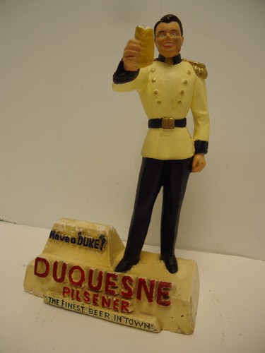 Vintage Duquesne Pilsener "Have a Duke" Bar Statue Kreidegeschirr Werbung Display