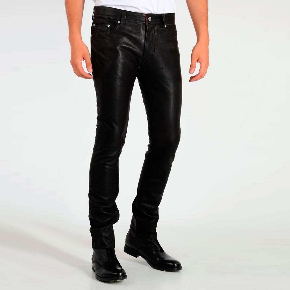Custom tailored Leather Pants Men Slim Fit Thavar Lambskin Black