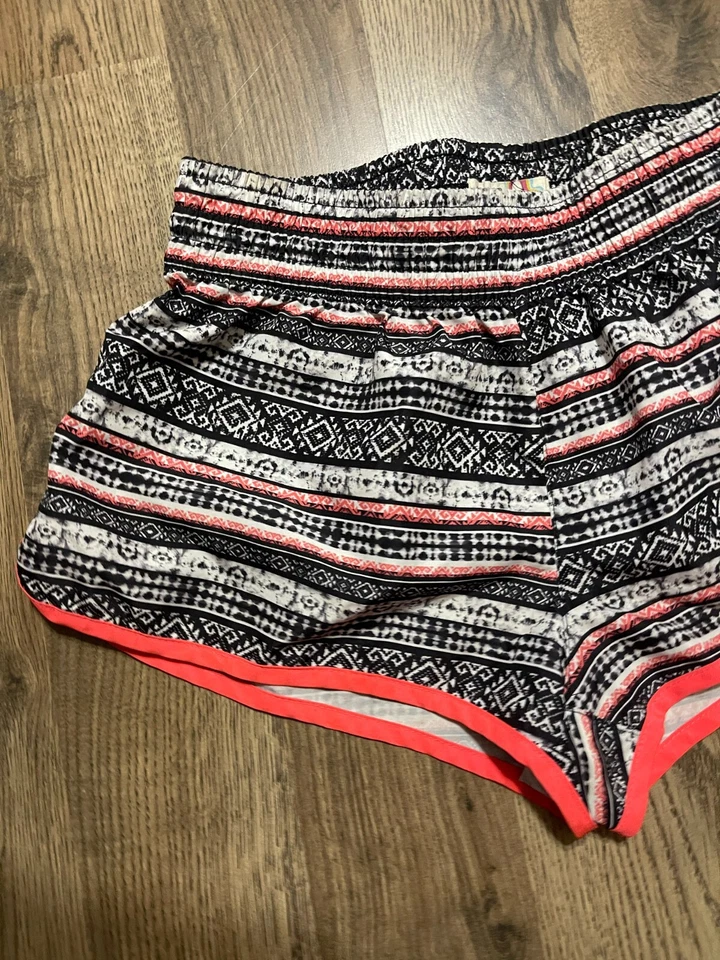 Op Shorts, Women's Size Small, Black White Pink, Pull On, Casual - Image 3 of 4