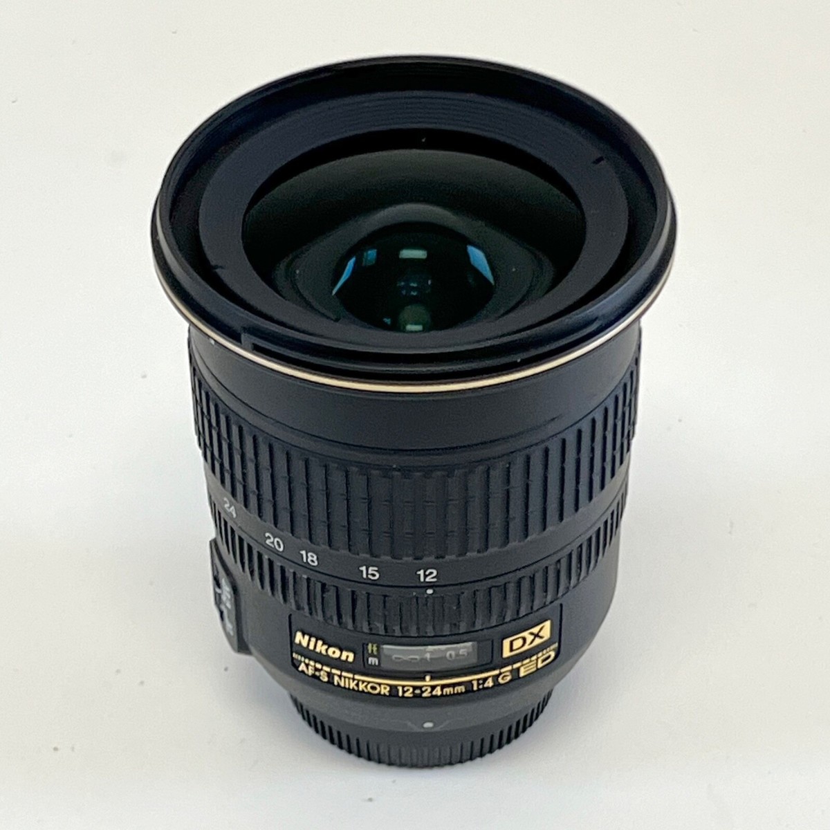 NIKON AF-S DX NIKKOR ED 12-24mm f4 G Zoom Lens with B+W 77mm UV