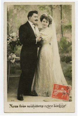 c 1910 Well Dressed WEDDING BRIDE Marriage French Fashion photo postcard
