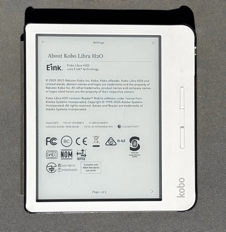 Lector electrónico Kobo Libra H2O N873 8 GB, Wi-Fi, 7 pulgadas, resistente al agua, blanco Foto 3 de 4