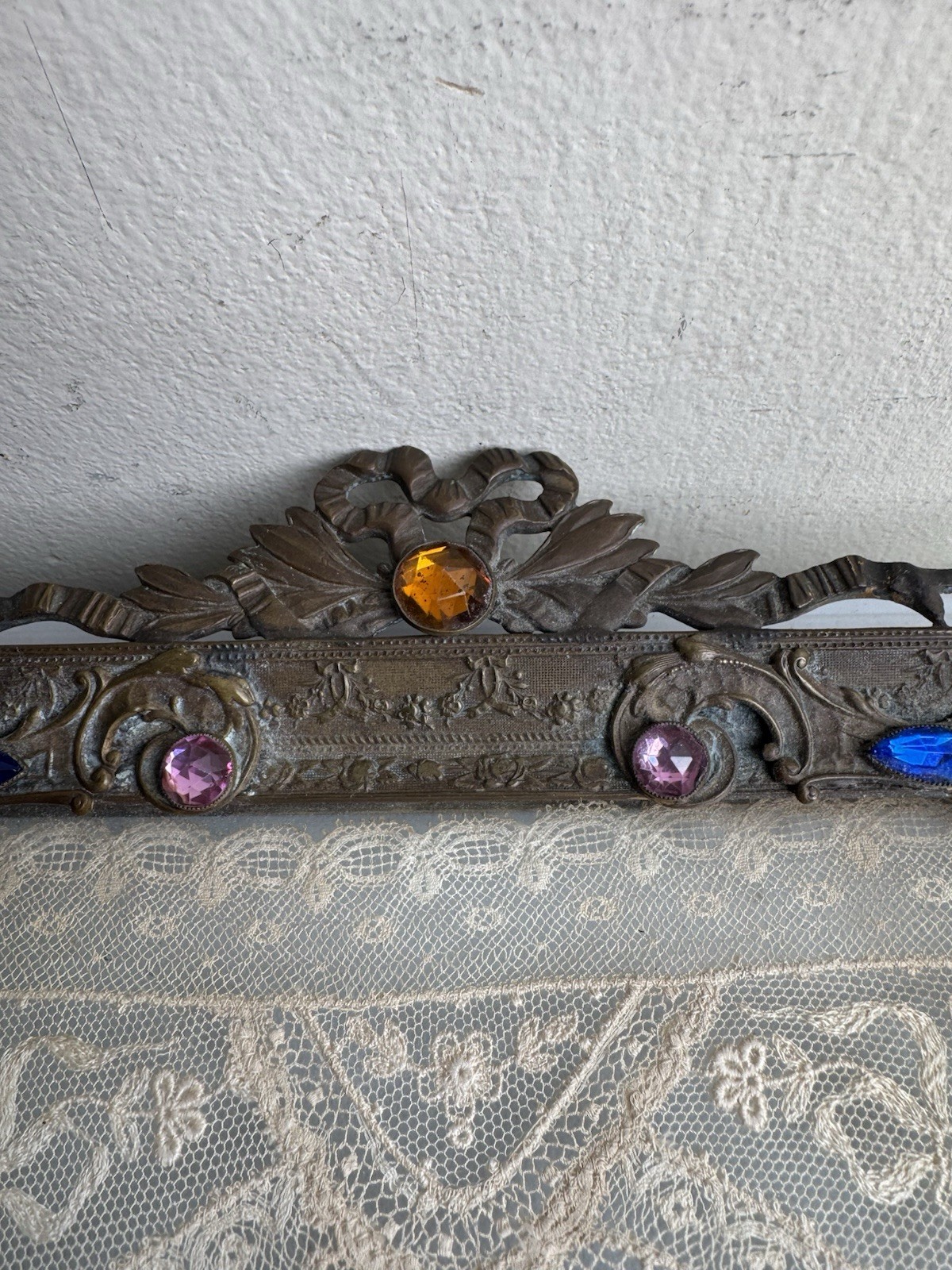 Picture 9 of 16