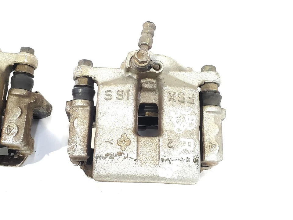 Оригинальный набор из 4 тормозных суппортов с роторами для Mazda Miata Speed 2004 2005 годов выпуска - Изображение 2 из 4