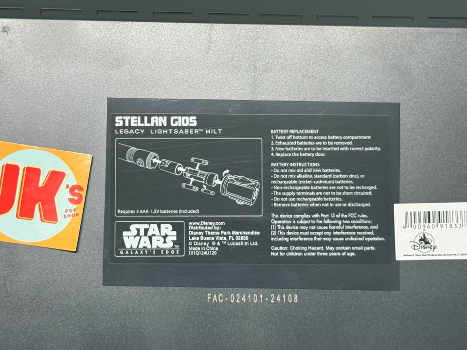 Poignée Sabre Laser Star Wars Galaxy's Edge - Stellan Gios Legacy, Neuf 2025