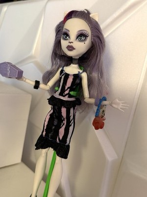 Monster High Catrine Scaremester Puppe Doll