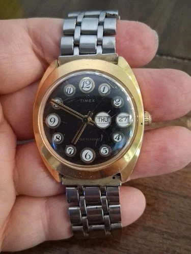 Vintage Timex Men Hand-Winding Mechanical Watch W Calender Not Working