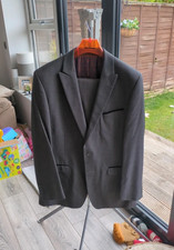 Gorgeous mans Red Herring Suit 42" jacket 36” trousers prom wedding christening